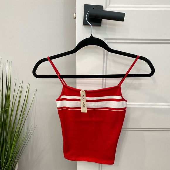 Garage crop top - Picture 1 of 2